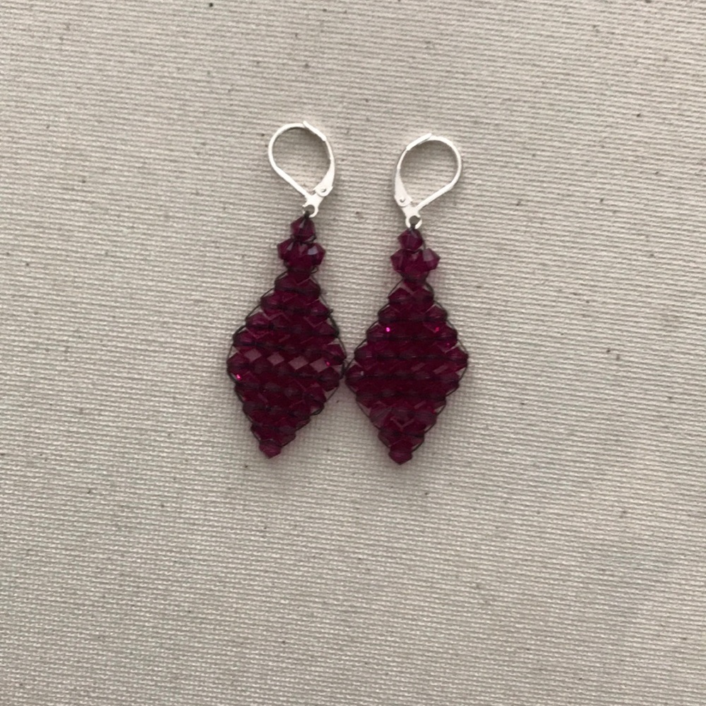 Diamond shaped Swarovski fuschia earrings